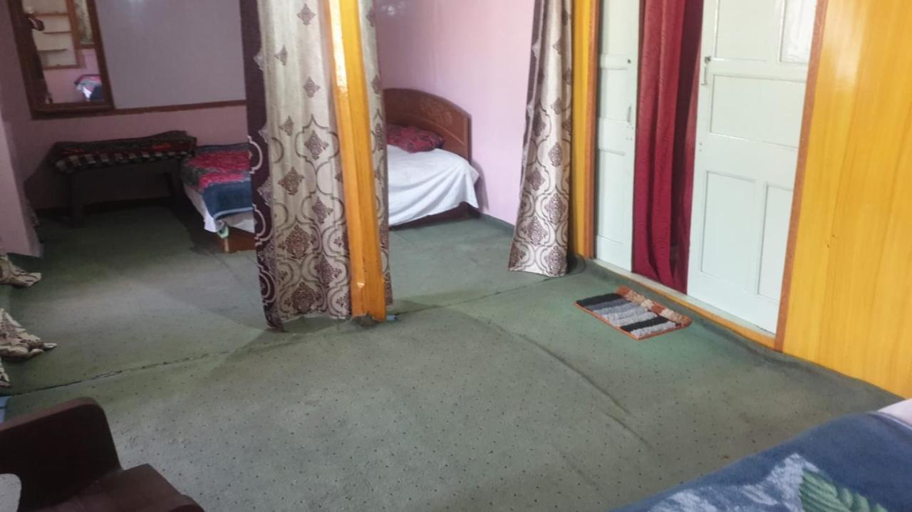 Lake Boulevard Guest House Srīnagar 외부 사진